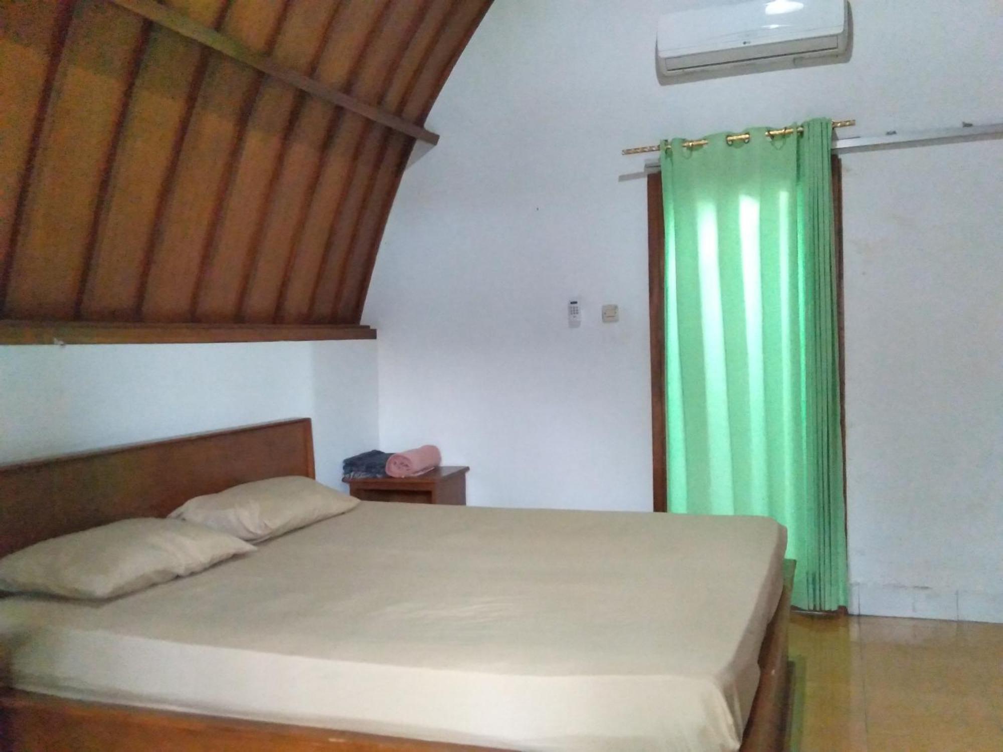 Solla_Homestay ギリ・アイル エクステリア 写真