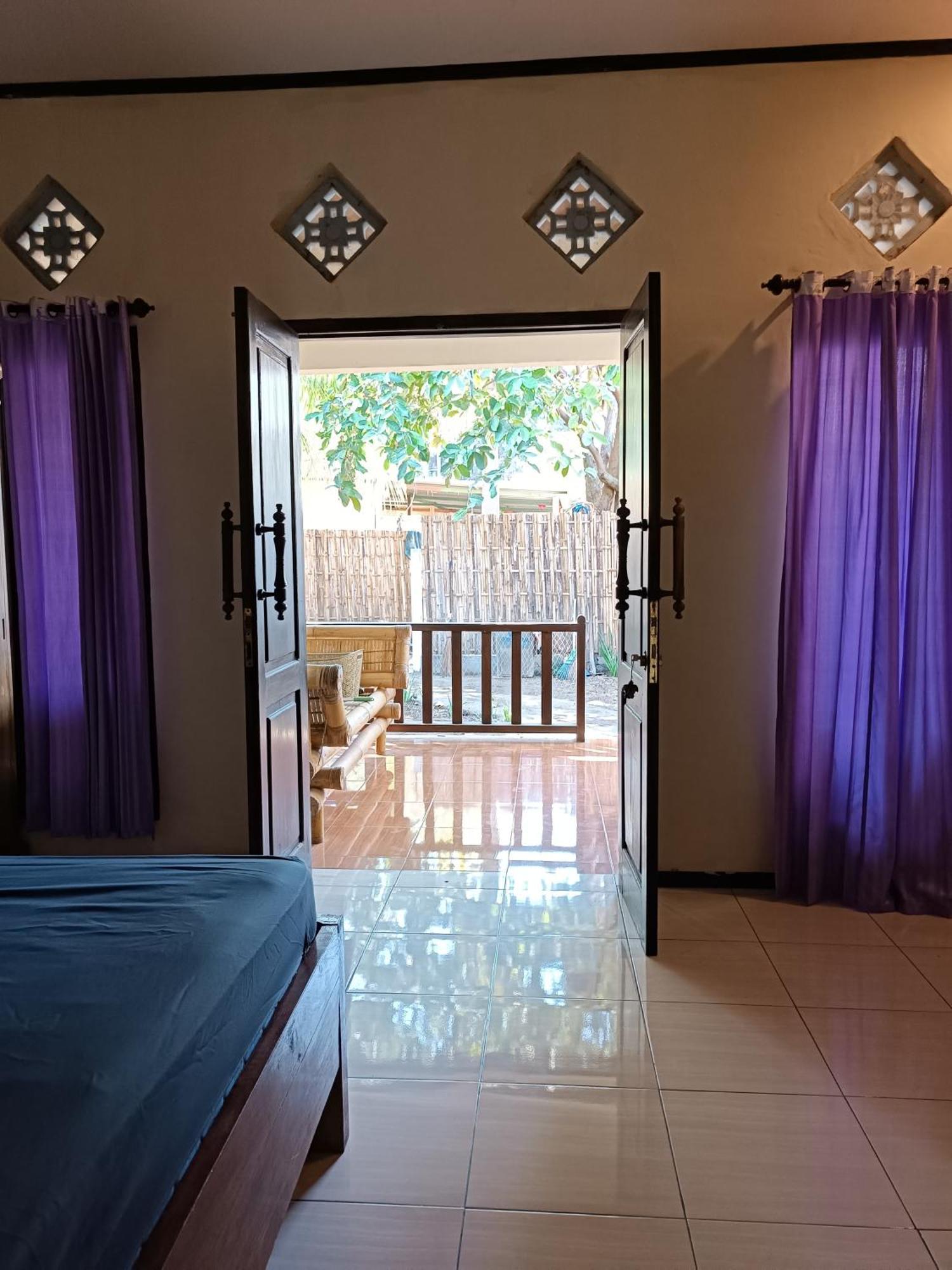 Solla_Homestay ギリ・アイル エクステリア 写真
